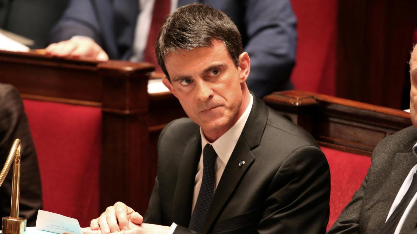 Francia, governo chiede estensione 2 mesi emergenza per Europei