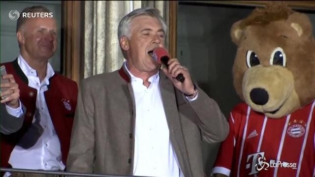 Festa Bayern, Ancelotti intona ‘I migliori anni della nostra vita’