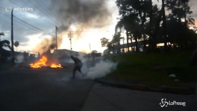 Scontri in Colombia dopo sciopero, un morto