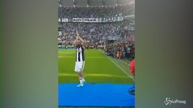 VIDEO Festa Juventus, il boato dello Stadium per Higuain