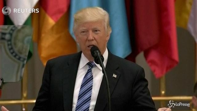 VIDEO Trump: In Arabia Saudita per messaggio di pace