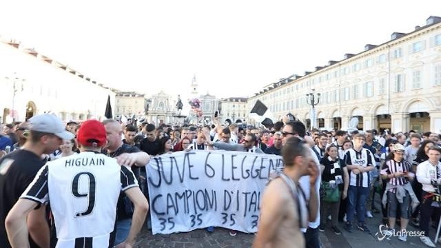 VIDEO Scudetto Juve, a Torino festeggiamenti in centro