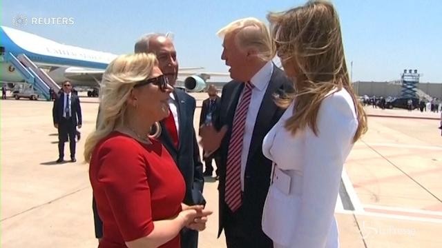 Tel Aviv, la chiacchierata tra Melania Trump e Sara Netanyahu