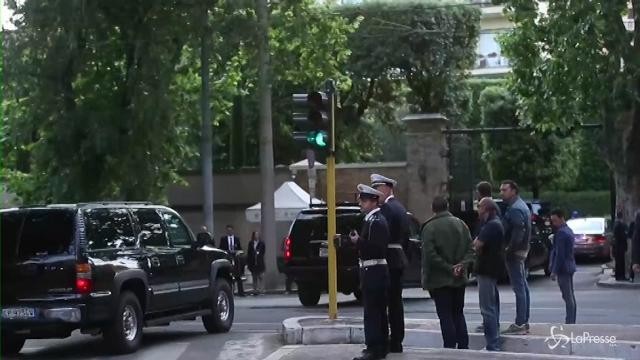 VIDEO Roma, Donald Trump arriva a Villa Taverna