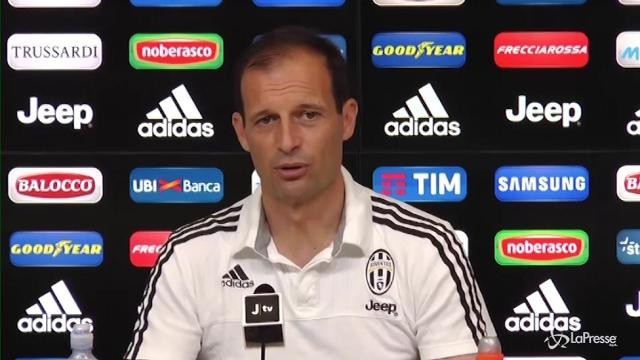 Allegri: “Totti è e resterà pezzo della storia della Roma”