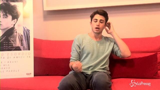 VIDEO Riki dopo Amici presenta il suo album ‘Perdo le parole’