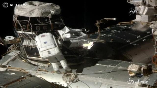 Iss, passeggiata spaziale per gli astronauti Nasa