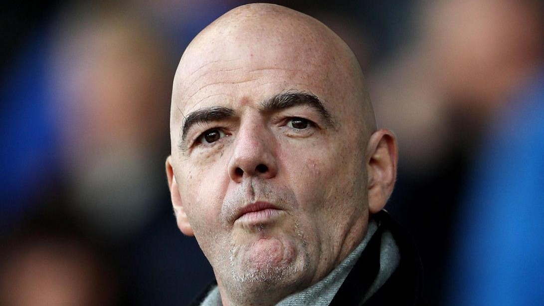 Panama Papers, perquisiti uffici Uefa. Infantino: Fare chiarezza