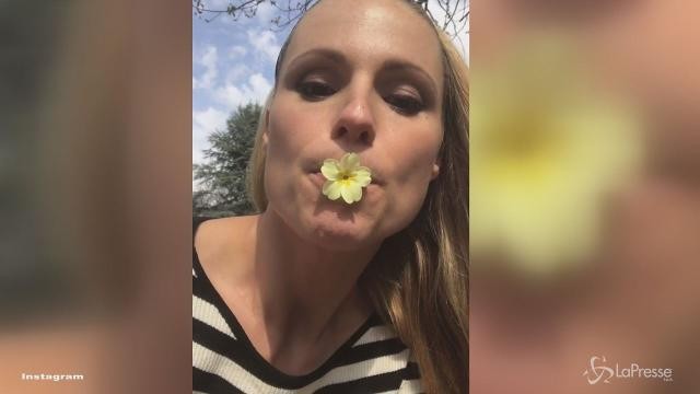 VIDEO Michelle Hunziker e il simpatico concerto di Primavera