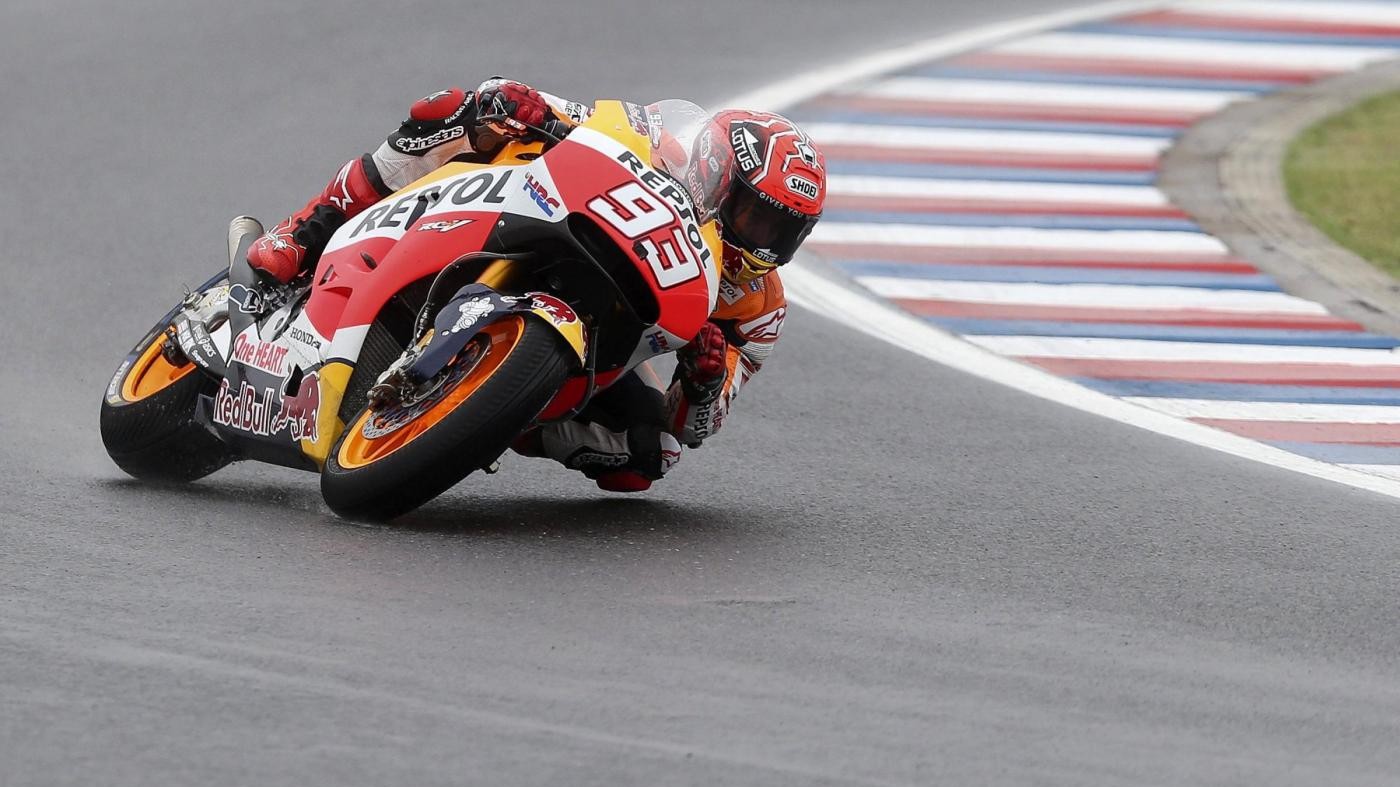 MotoGp, Americhe: pole Marquez davanti a Lorenzo e Rossi