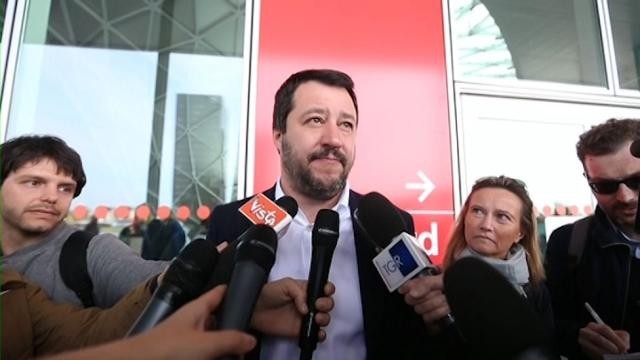 VIDEO Salvini: I missili americani non sono risposta intelligente