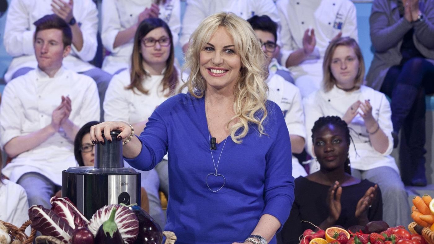 Malore per Antonella Clerici durante ‘La prova del cuoco’
