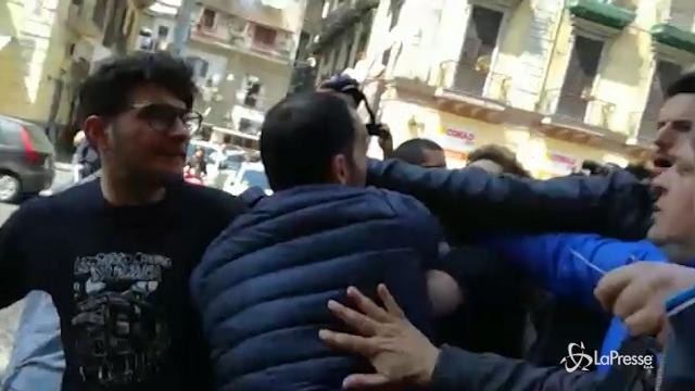 Manifestazione contro la visita di Maroni a Napoli