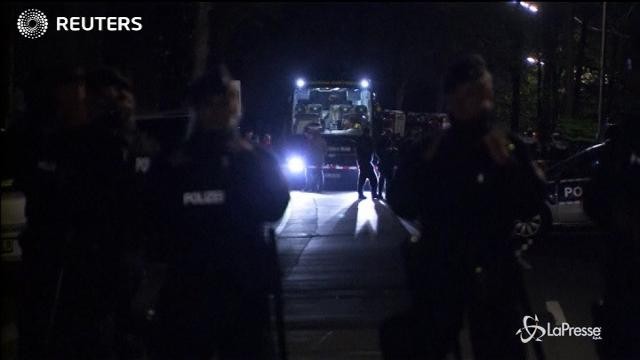 VIDEO Esplosioni a Dortmund: fermato un 25enne iracheno