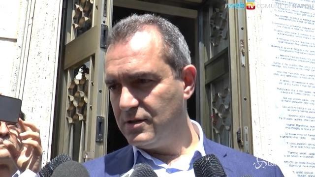 De Magistris e coprifuoco Pontida: Non so se ridere o piangere