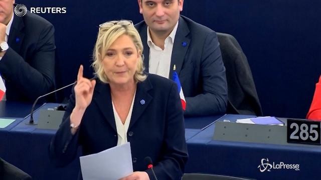 VIDEO Immigrazione, Le Pen: Chiesa non si immischi in politica