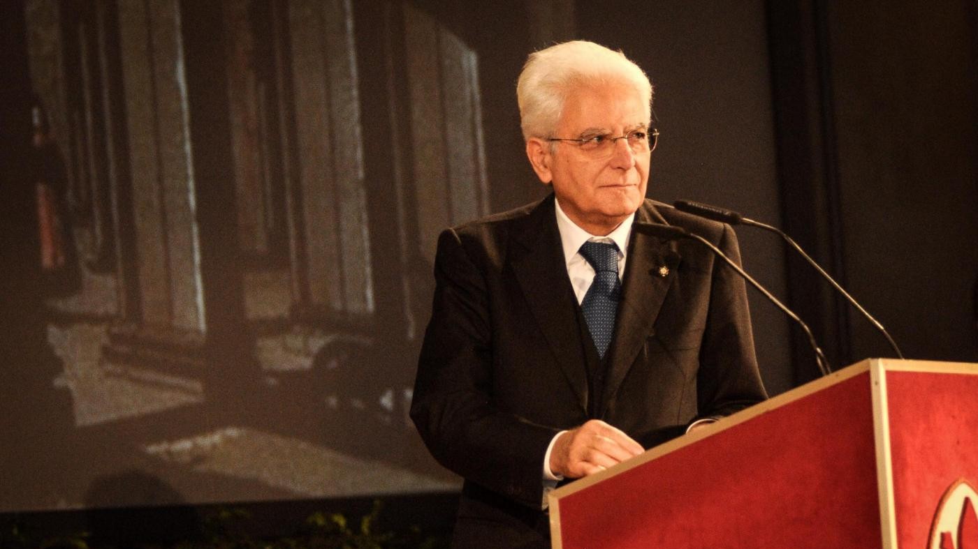 Mattarella: Sogno mondo dove bambini non annegano in mare