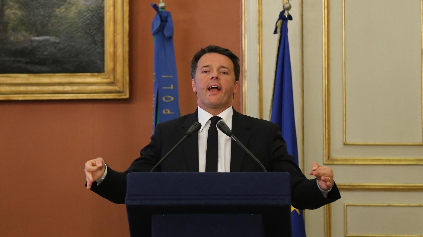 Renzi: Ok da Comune Bagnoli realtà è più seria di slogan