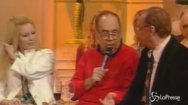 VIDEO Vip e amici alla camera ardente di Boncompagni