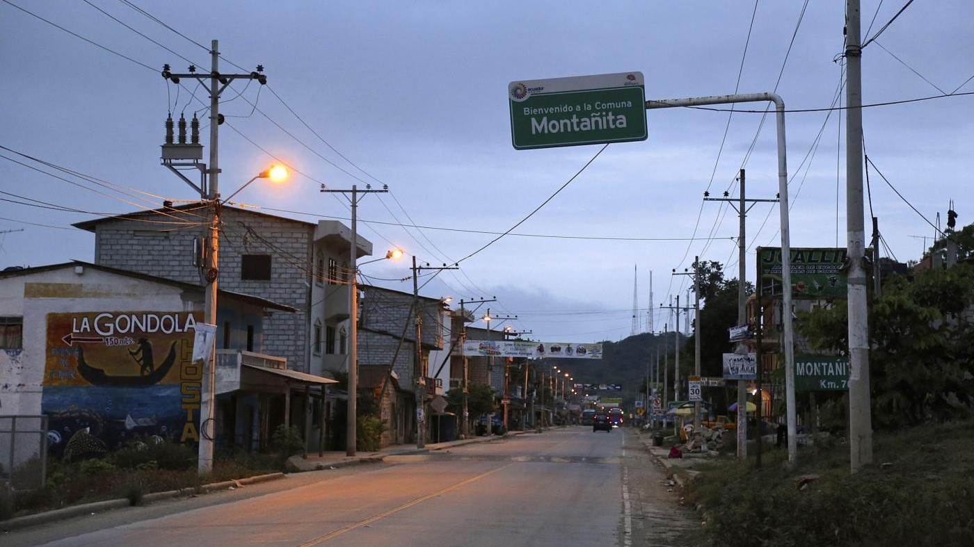 Ecuador, terremoto 7.8 gradi sulla costa: decine di morti, centinaia i feriti