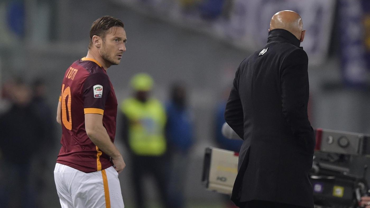 Nervi tesi in casa Roma, lite con Totti ma Spalletti smentisce