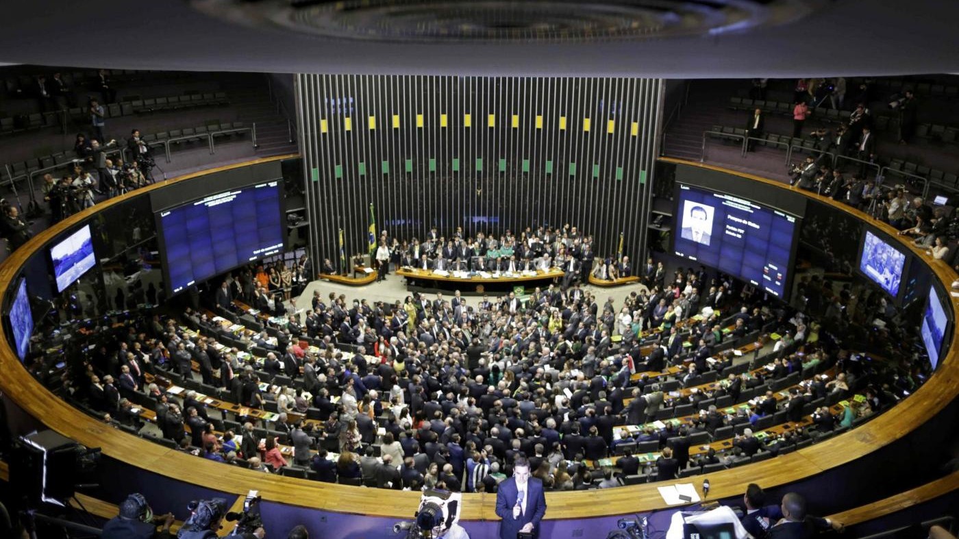 Brasile, primo sì a impeachment Rousseff: ora parola a Senato