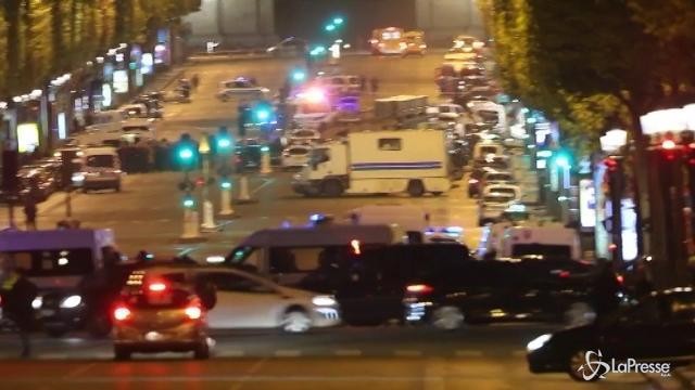 Attentato Parigi, proseguono le indagini