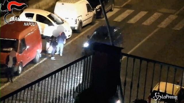 Coppia di parcheggiatori abusivi arrestata a Posillipo