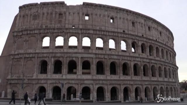 Scontro Raggi-Franceschini sul Colosseo