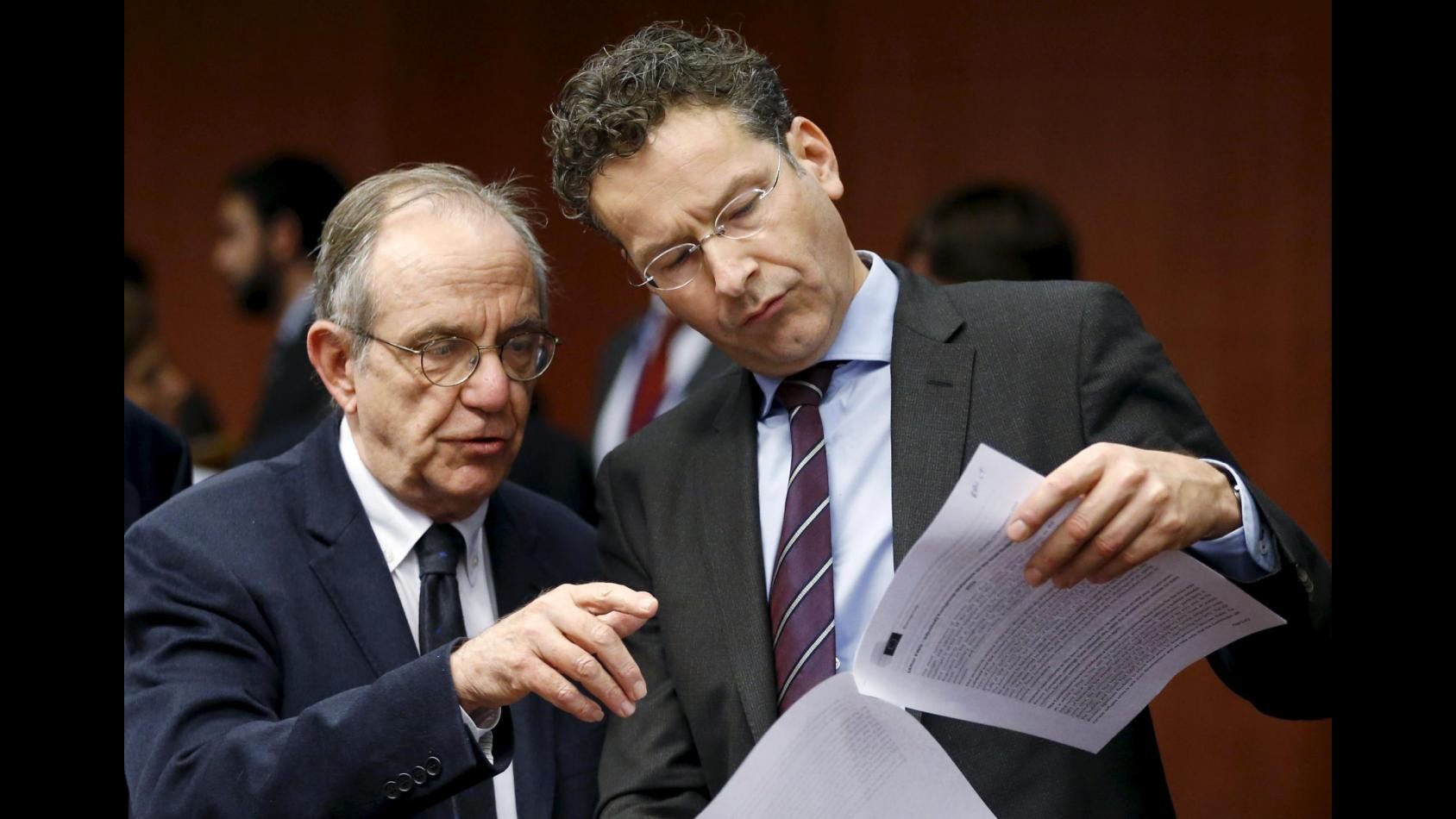 Eurogruppo: Italia non rispetta regola su debito, deficit peggiorato
