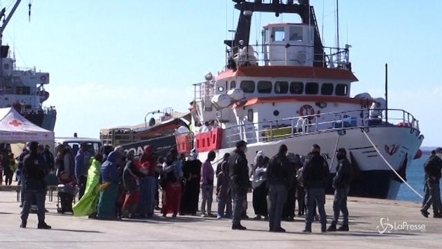 VIDEO Governo irritato dalle dichiarazioni del pm Zuccaro sulle ong