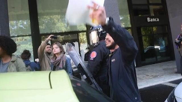 VIDEO Immigrazione: Minniti contestato a Sesto San Giovanni