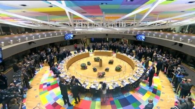 Vertice dei 27 a Bruxelles: approvate linee guida sulla Brexit