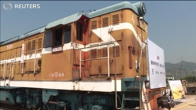Cina, arrivato il primo treno merci da Londra