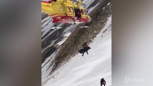 Alpinisti morti sul Gran Sasso: il recupero delle salme