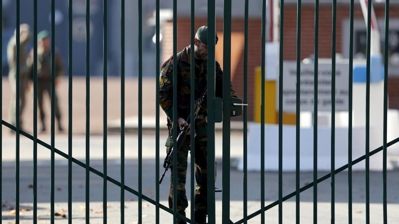Vicenza, parà suicida in caserma: indagini in corso