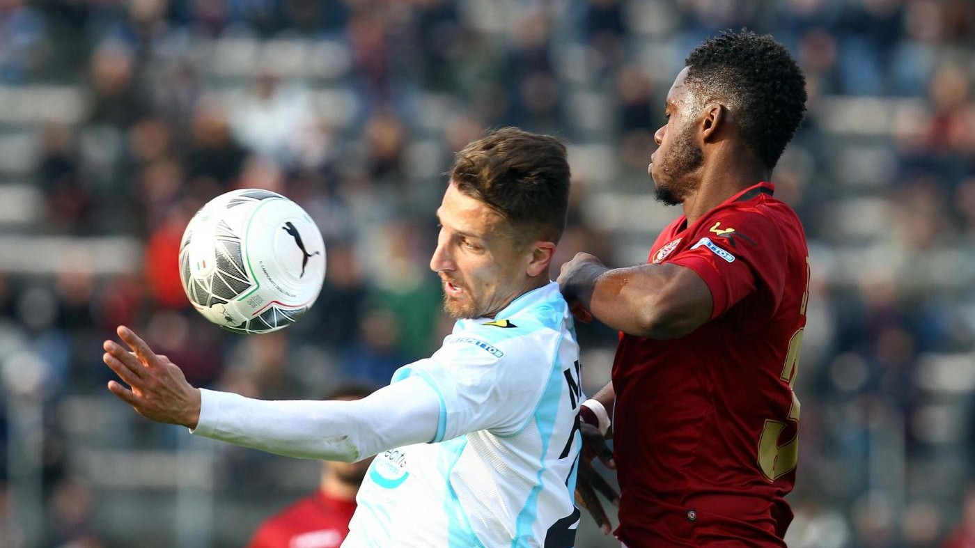 Livorno-Entella finisce 0-0