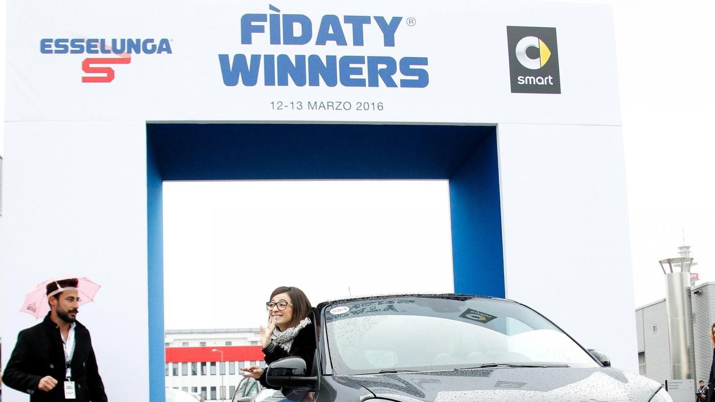 Esselunga e Smart nel Guinness World Record: consegnate 1000 forfour