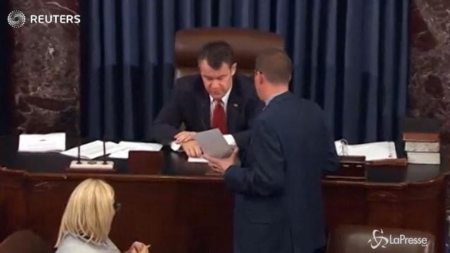 Senato Usa, sì al dibattito sull’abolizione dell’Obamacare