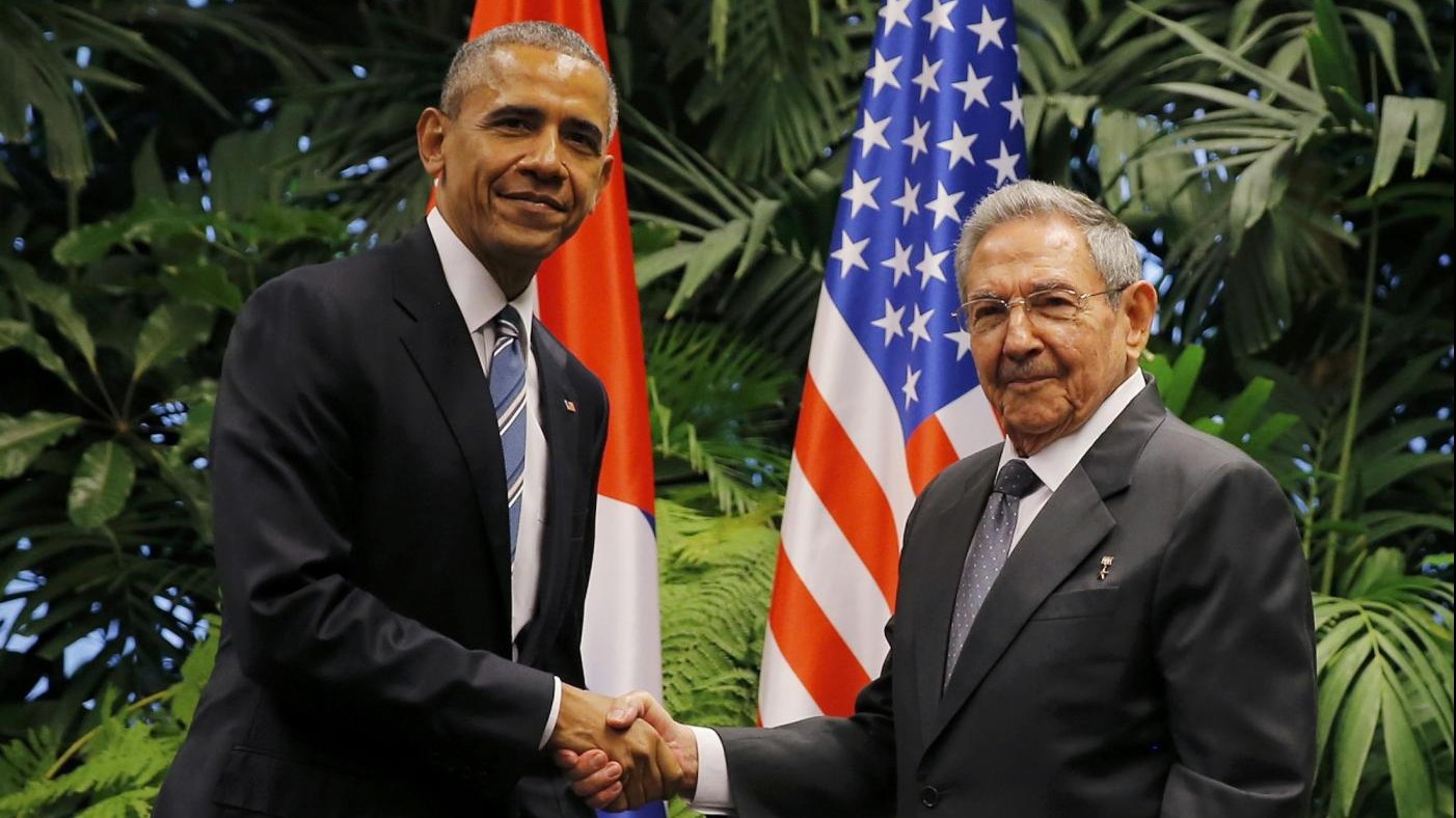 Cuba, Obama: Un nuovo giorno. Castro: Ora via l’embargo