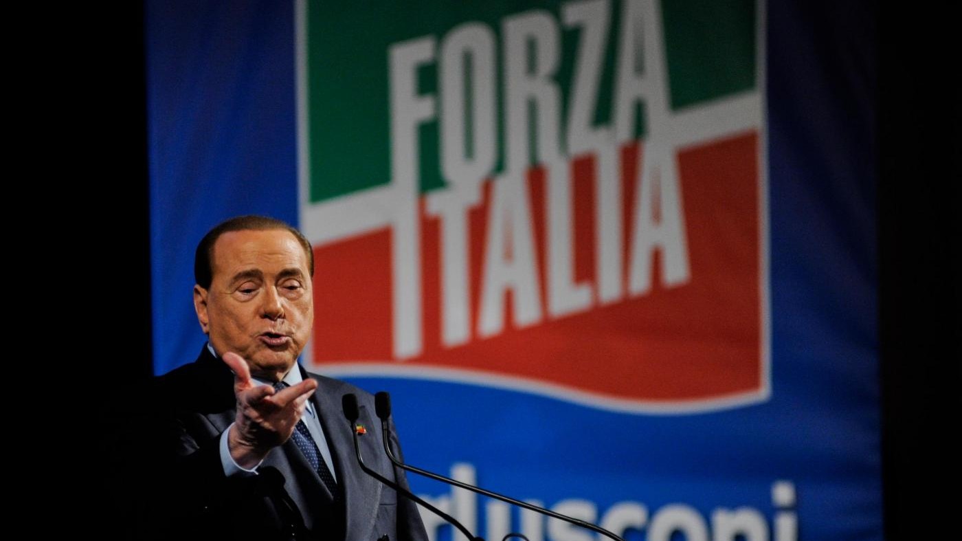 Bruxelles, Berlusconi: Siamo in guerra, serve intervento militare