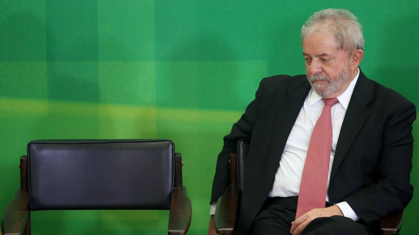 Brasile, ex presidente Lula vuole chiedere asilo politico all’Italia