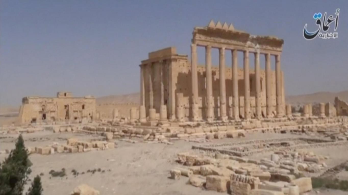 Siria, esercito controlla sito archeologico di Palmira