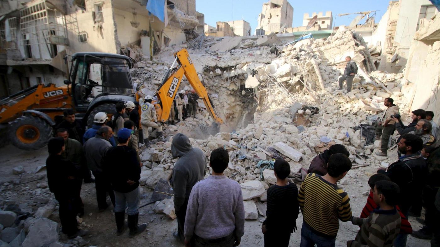 Siria, raid su ospedali e scuole. Francia e Onu: Crimini di guerra