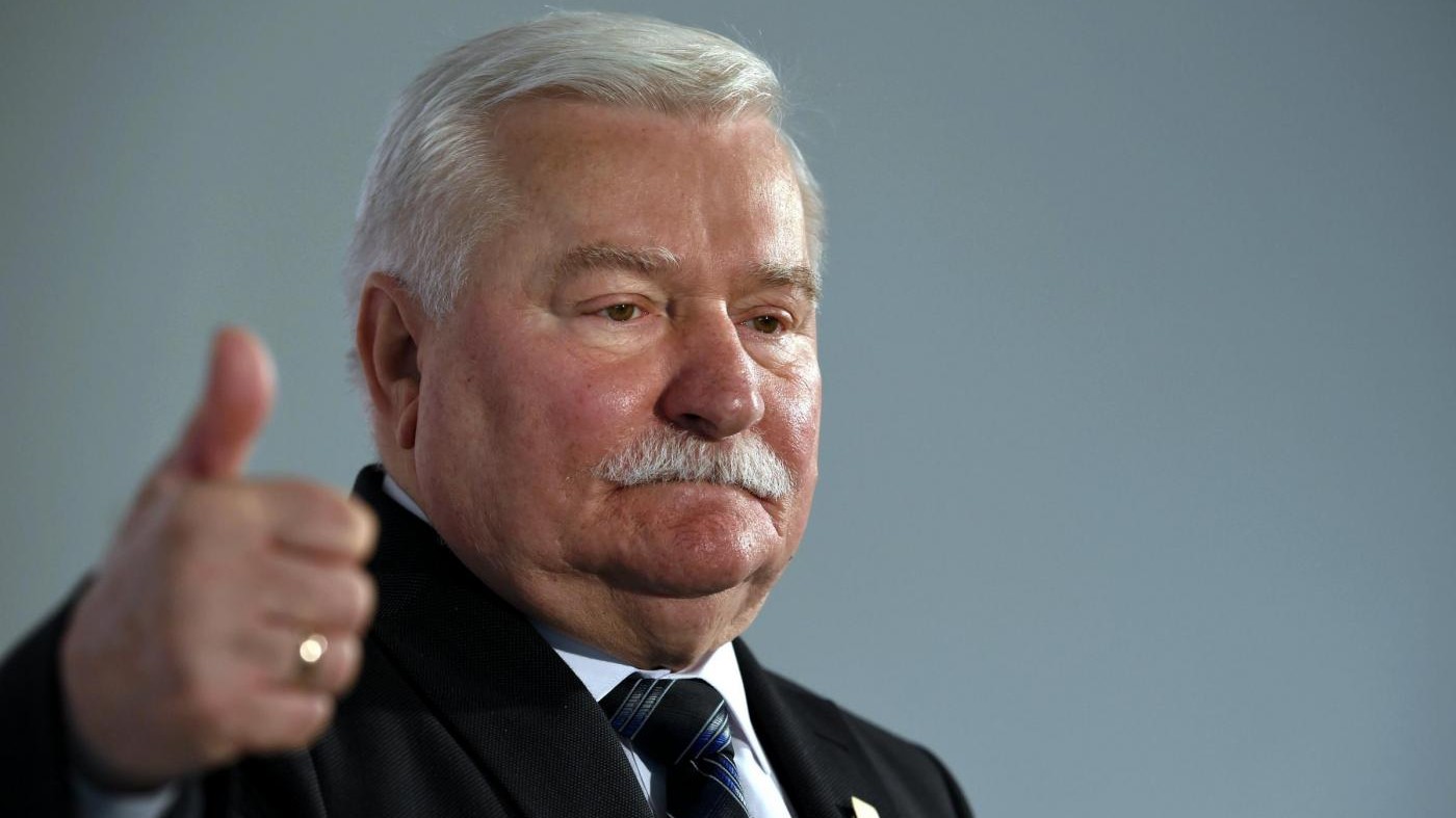 Accuse a Walesa: Informatore durante comunismo