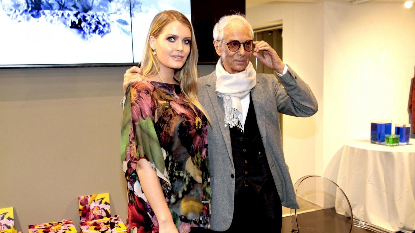 Moda, grande successo per i 30 anni di Elena Miró