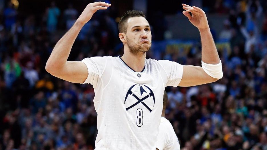 Nba: Gallinari e Denver ok in casa Clippers, Belinelli a secco