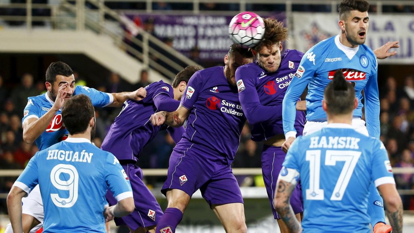 Fiorentina-Napoli, tutto in un minuto: 1-1 e la Juve vola a +3