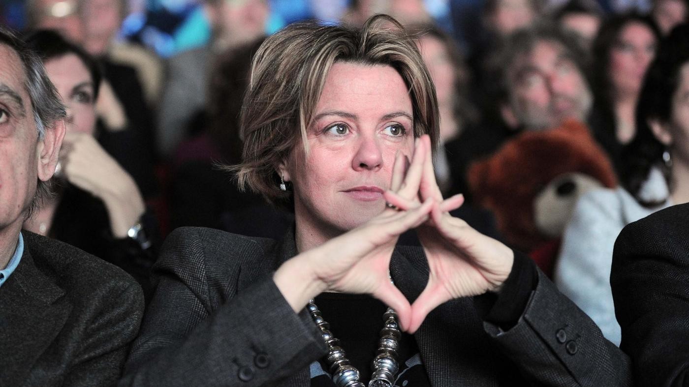 Lorenzin: Utero in affitto è abominio, crudele negare madre ai bambini