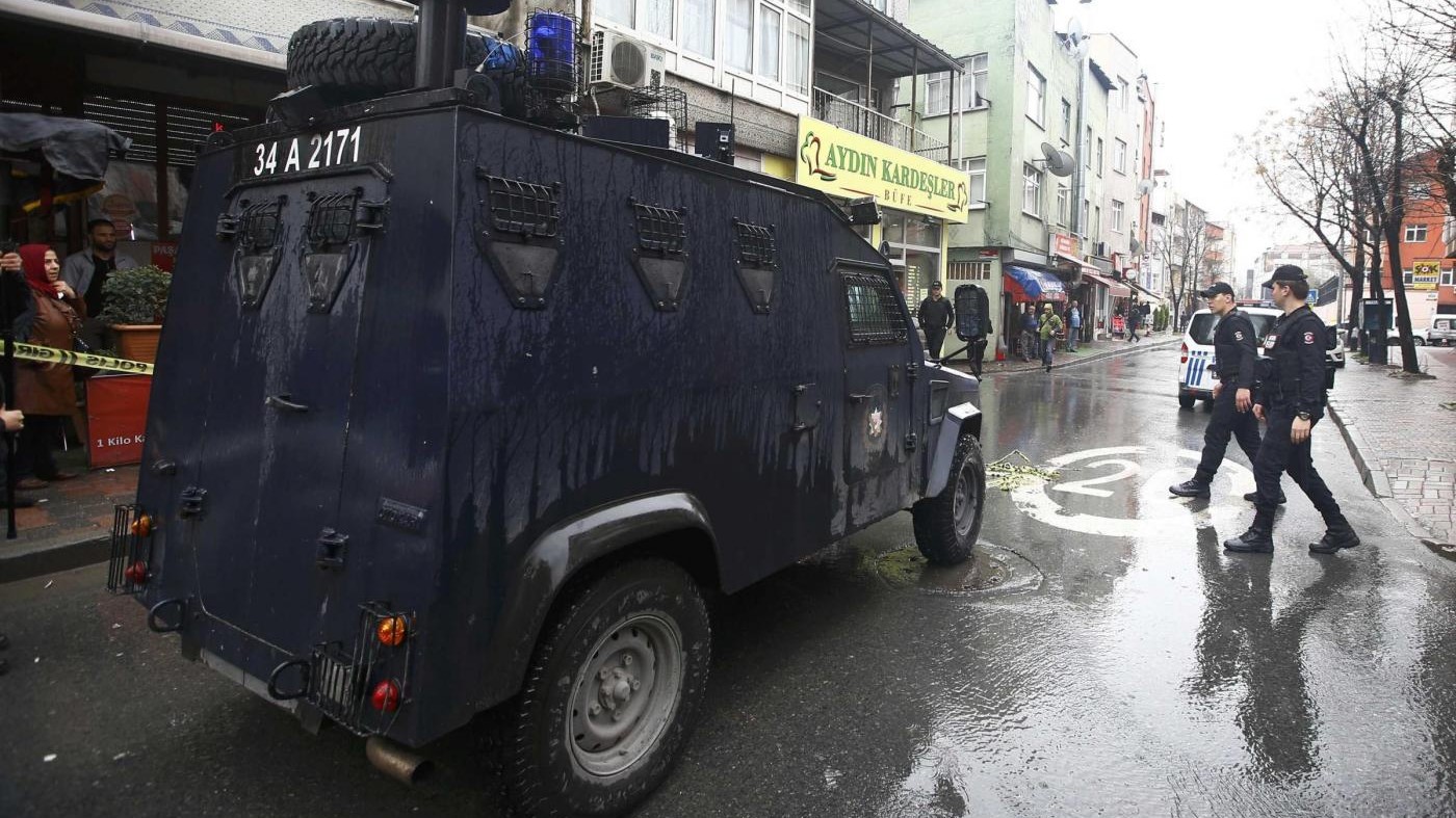 Turchia, attacco a polizia Istanbul: uccise le due assalitrici